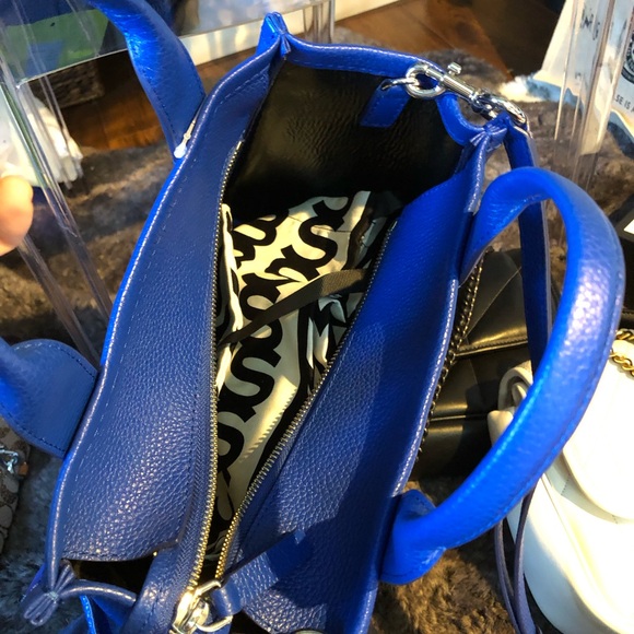 Marc Jacobs The Leather Small Tote Bag in Cobalt - Picture 5 of 7